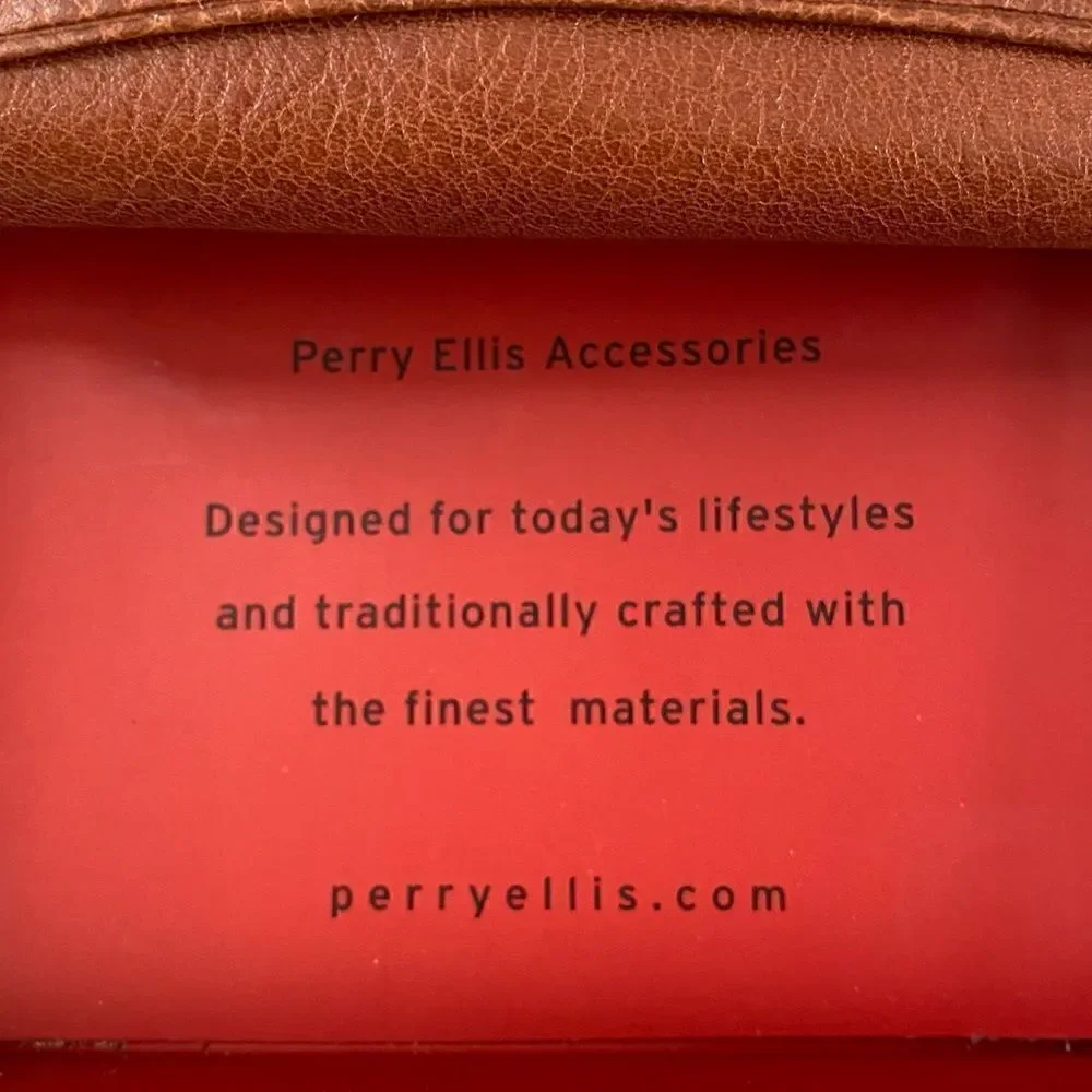 Perry Ellis Men's Portfolio Card Case/ID/Wallet w/Box. Light Brown (Cognac). NWT